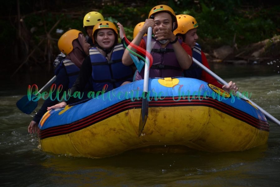 Rafting Cipunagara Subang Lembang Cikole Bandung