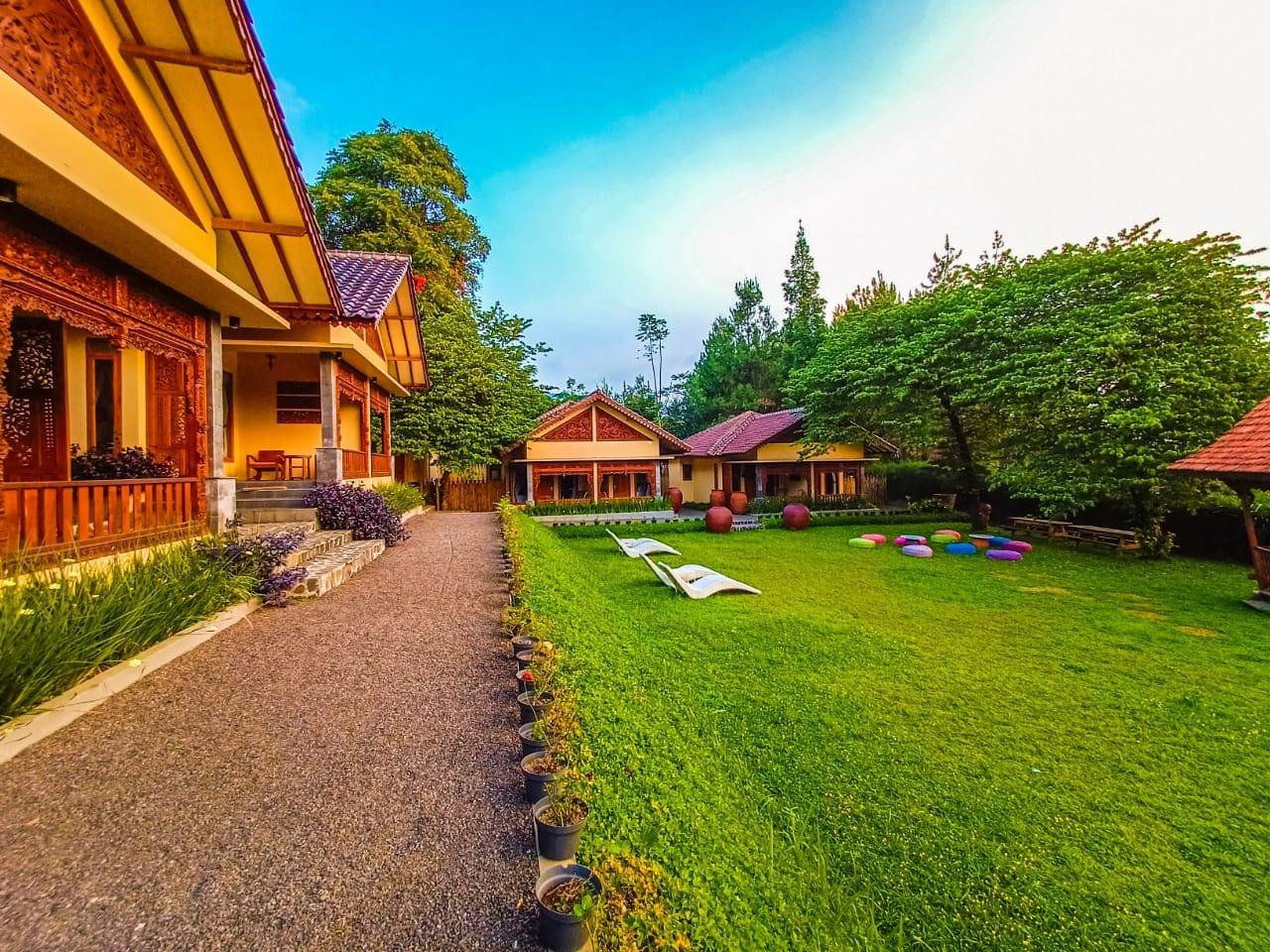 Mulberry Hill - The Lodge Lembang Bandung Cikole