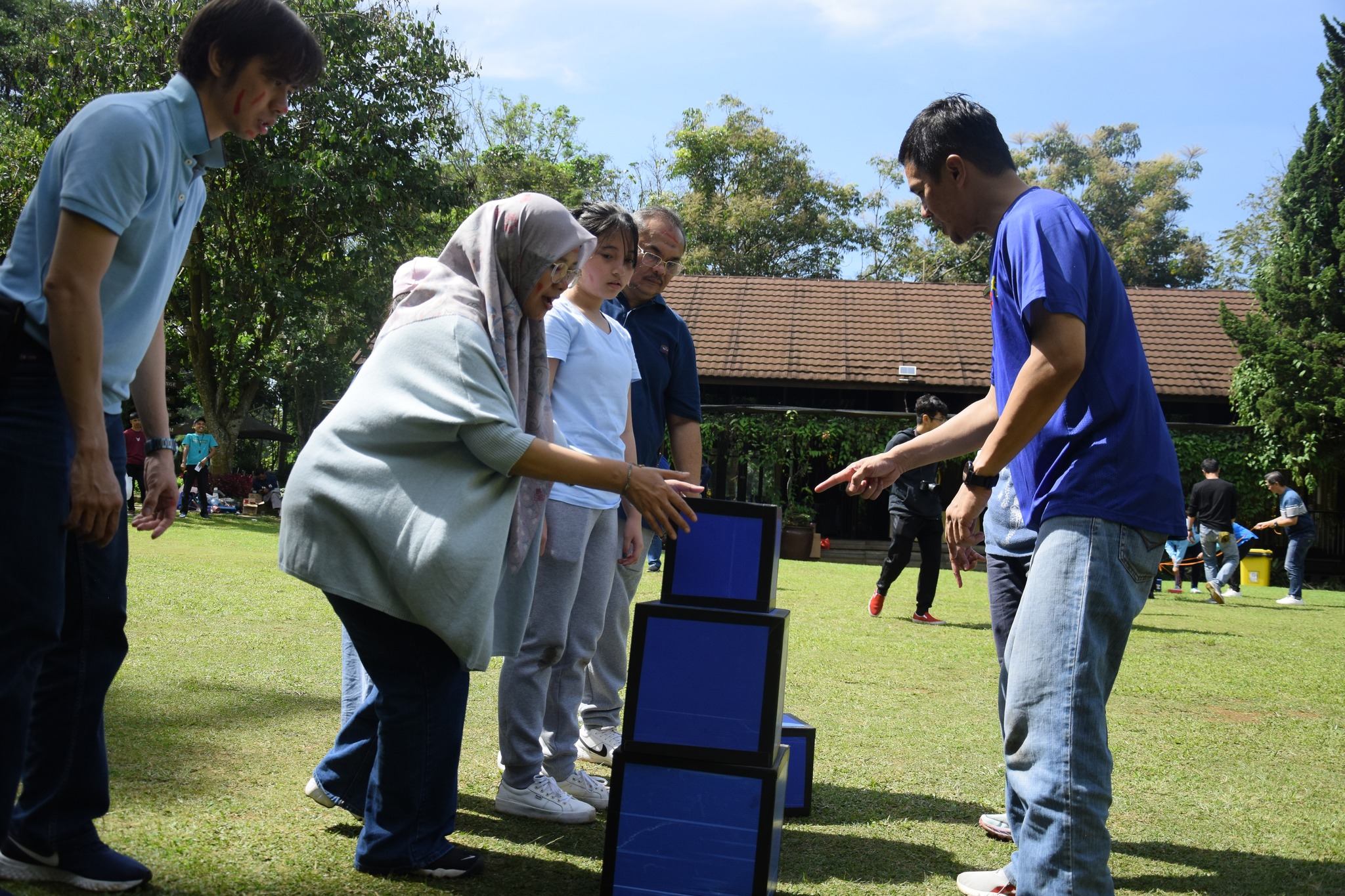 Saat ‘Mode Robot’ Hancurkan Tim Anda, Hanya Outbound Lembang Solusinya