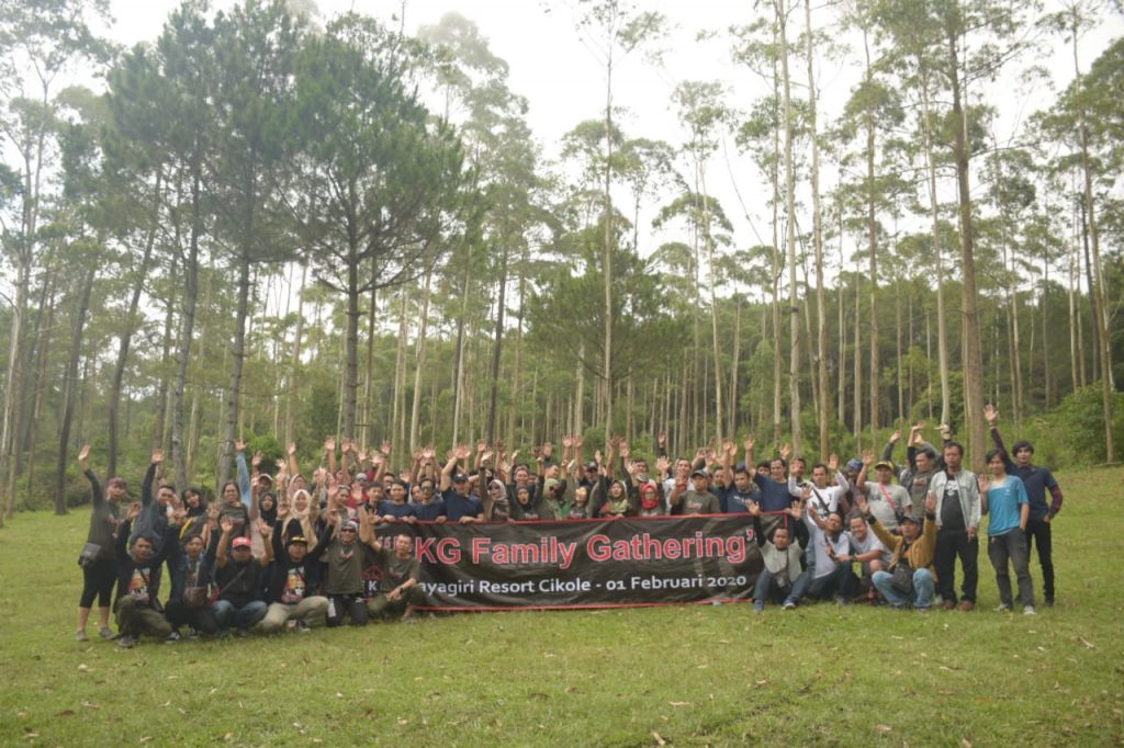 Kegiatan Gathering di Bandung.
