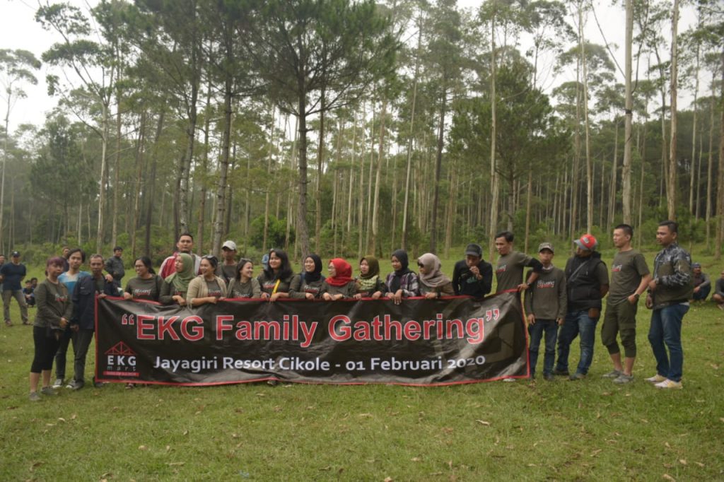 Kegiatan Gathering di Bandung.