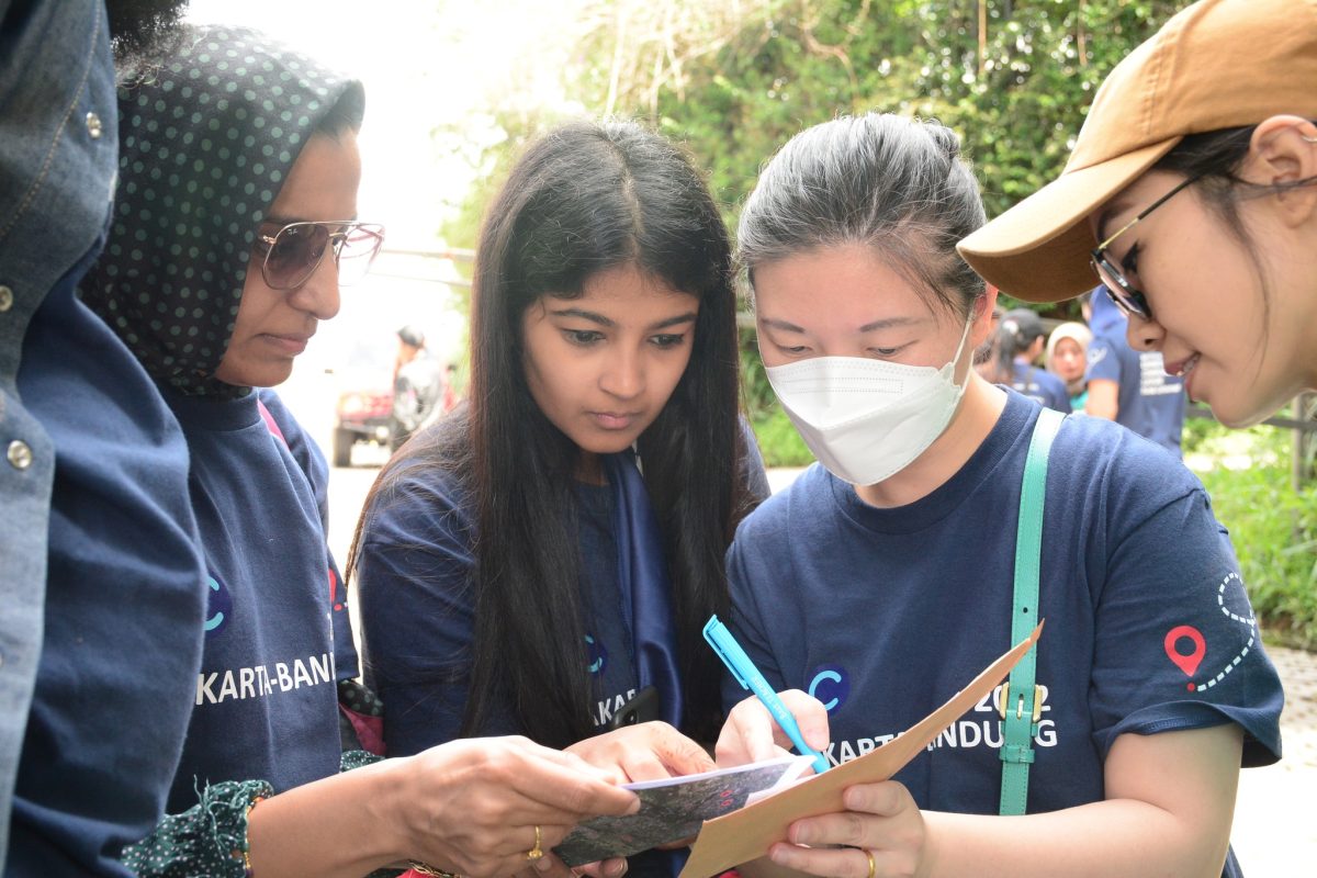 5 Ide Team Building untuk Karyawan Kantor yang Seru dan Bikin Kompak