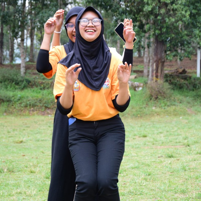 Company Gathering di Kebon Pines Cikole Lembang bersama REVAND GROUP