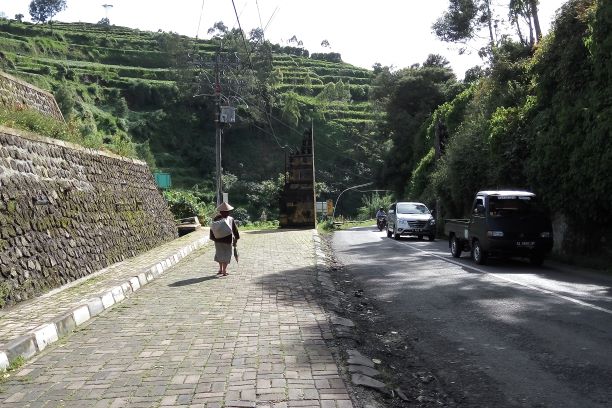 eo dieng