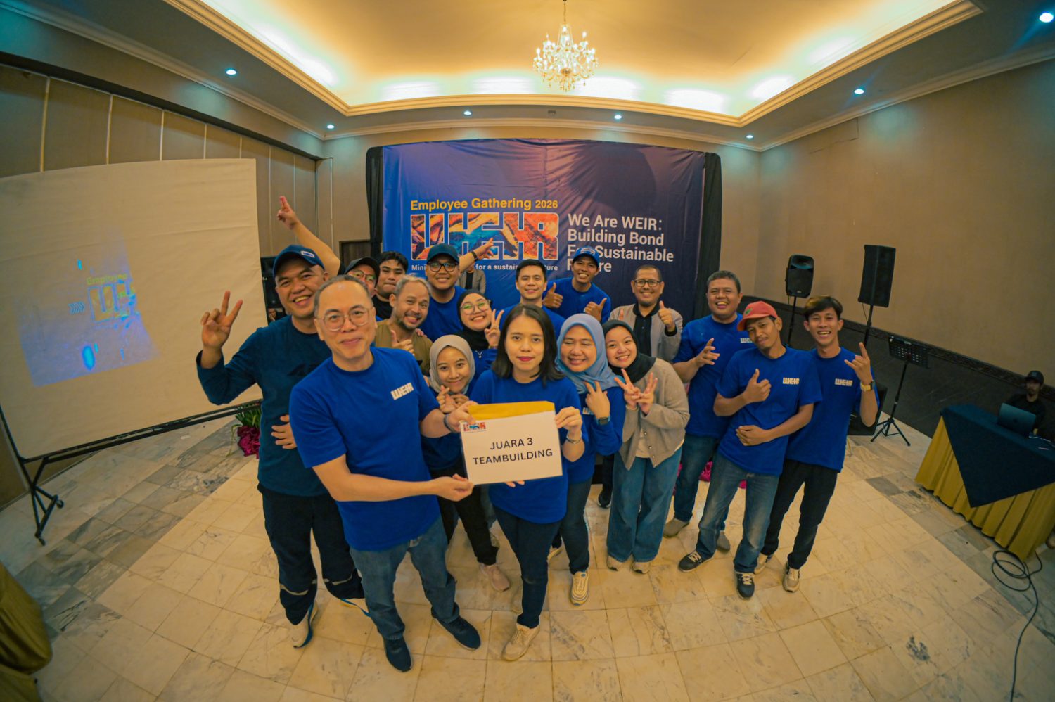 Employee Team Building Indonesia untuk weir