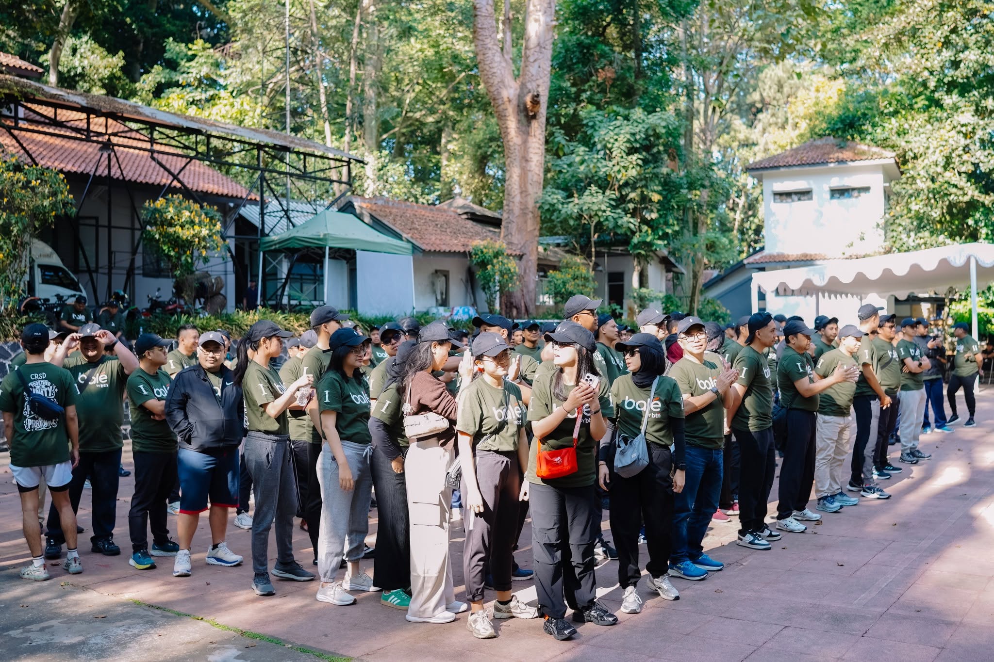 Outbound Dago Pakar Bandung, Main di Hutan Hirup Udara Segar Pulang Bawa Cerita