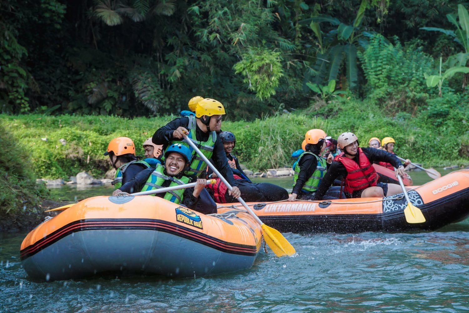 RAFTING pangalengan bandung